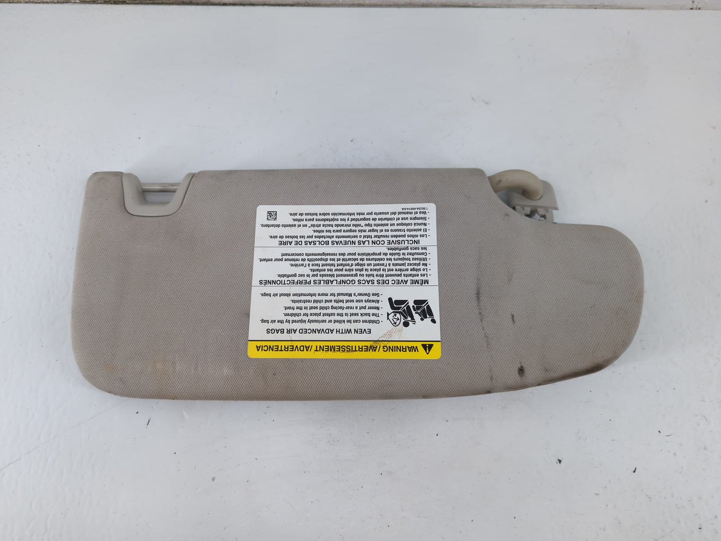 2013-2014 Ford Fusion Sun Visor Shade Replacement Driver Left Mirror Fits Fits 2013 2014 OEM Used Auto Parts - Oemusedautopa