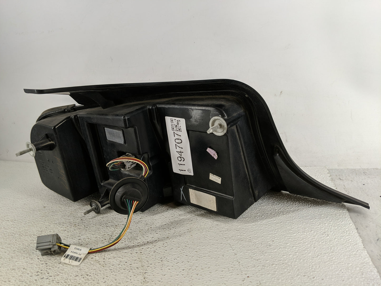 2013-2014 Ford Mustang Tail Light Assembly Passenger Right OEM Fits Fits 2013 2014 OEM Used Auto Parts - Oemusedautoparts1.c