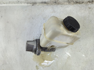 2010-2014 Ford Mustang Brake Master Cylinder 1492417