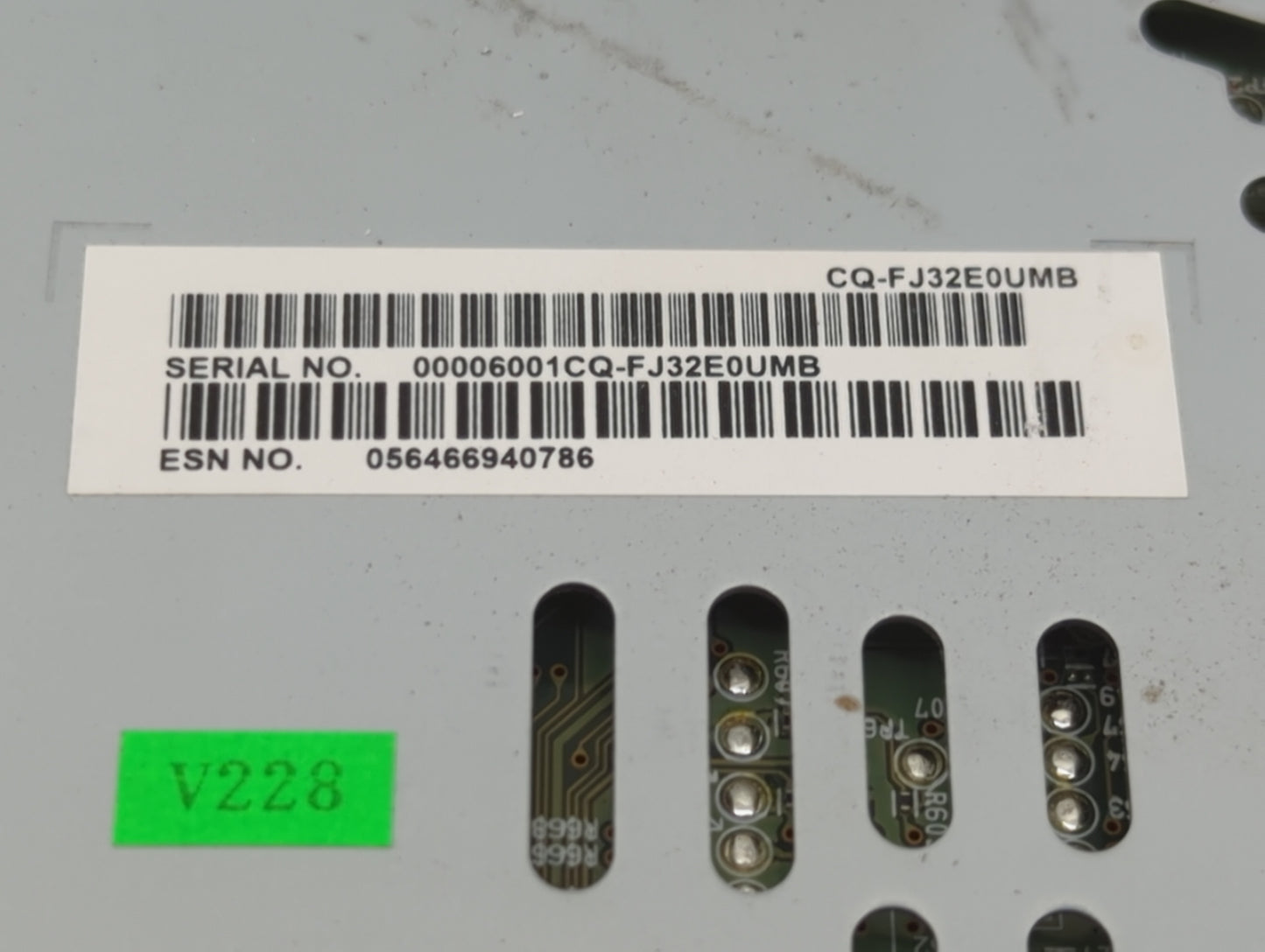 2013-2015 Ford Taurus Radio AM FM Cd Player Receiver Replacement P/N:CQ-FJ32E0UMB Fits Fits 2013 2014 2015 OEM Used Auto Par