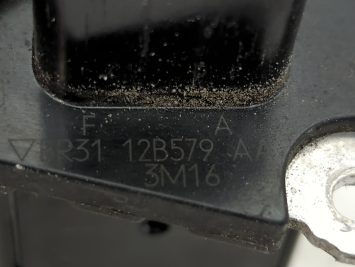2013-2016 Ford Taurus Mass Air Flow Meter Maf Sensor 633604 - Oemusedautoparts1.com