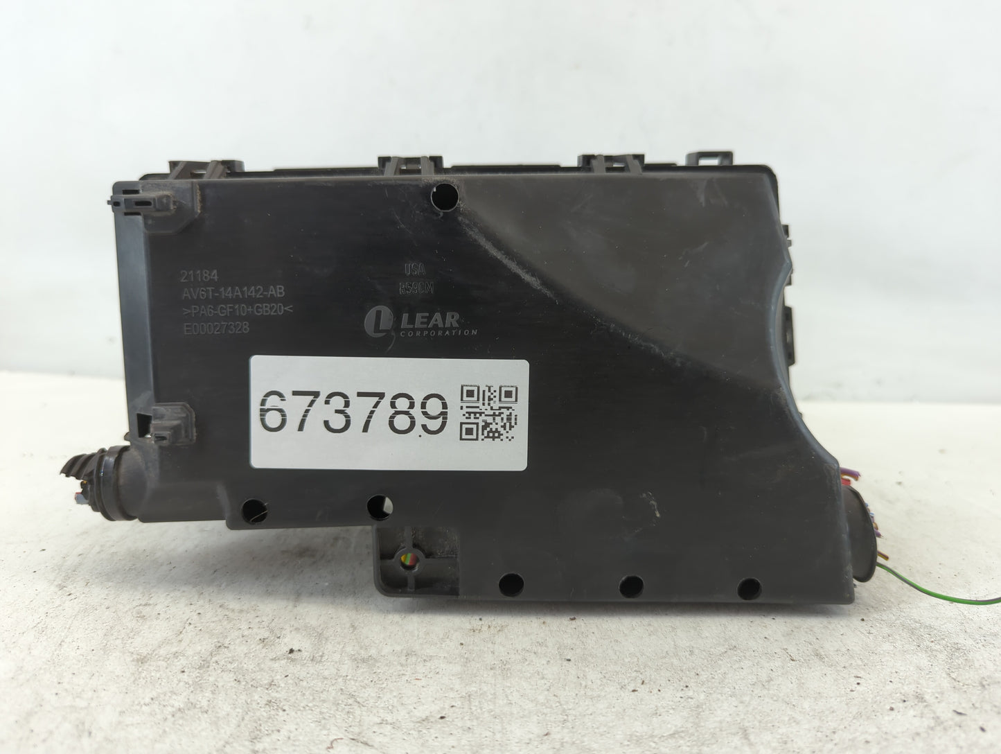 2014-2015 Ford Transit Fusebox Fuse Box Panel Relay Module P/N:AV6T-14A067-AD E02345500 Fits Fits 2014 2015 OEM Used Auto Pa