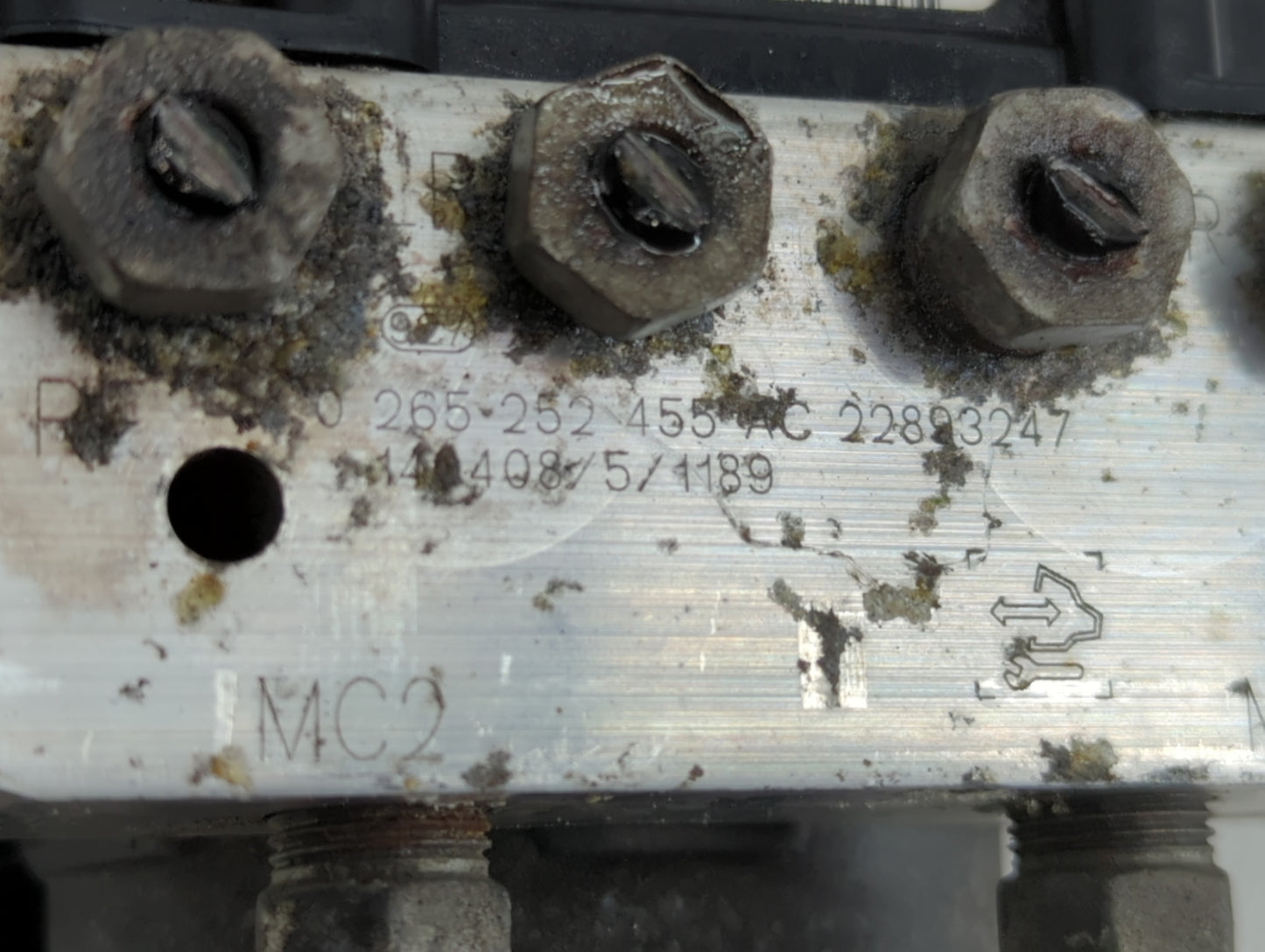 2012-2017 Gmc Acadia ABS Pump Control Module Replacement P/N:0 265 252 455 Fits Fits 2012 2013 2014 2015 2016 2017 OEM Used