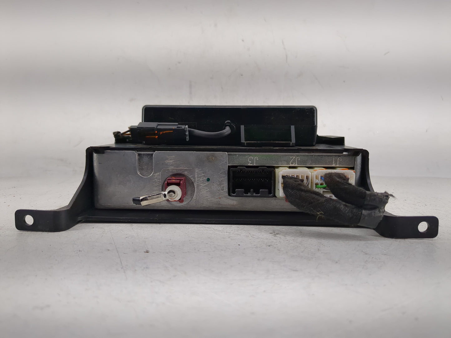 2014 Gmc Sierra 1500 Radio AM FM Cd Player Receiver Replacement P/N:13592808 Fits Fits 2015 OEM Used Auto Parts - Oemusedaut