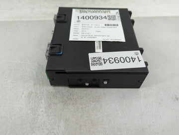 2014 Gmc Sierra 1500 Radio AM FM Cd Player Receiver Replacement P/N:13592715 Fits Fits 2013 2015 OEM Used Auto Parts