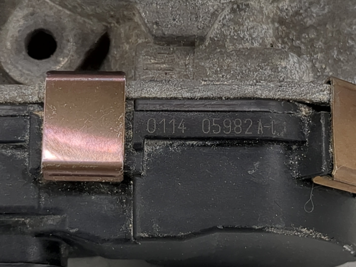 2014 Gmc Sierra 1500 Throttle Body P/N:0114 05982A Fits OEM Used Auto Parts - Oemusedautoparts1.com