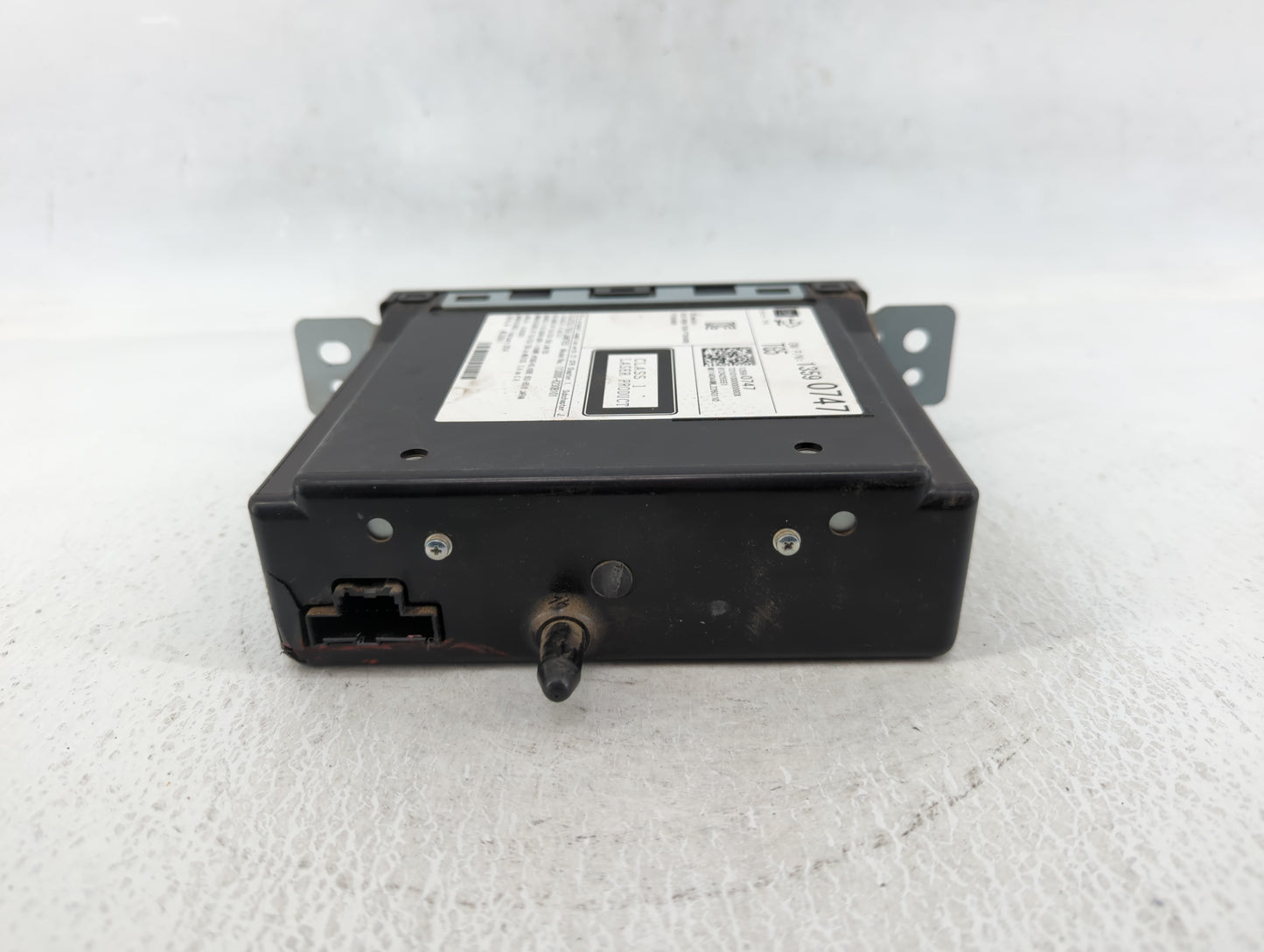 2014 Gmc Sierra 1500 Radio AM FM Cd Player Receiver Replacement P/N:13590747 Fits Fits 2013 2015 OEM Used Auto Parts - Oemus