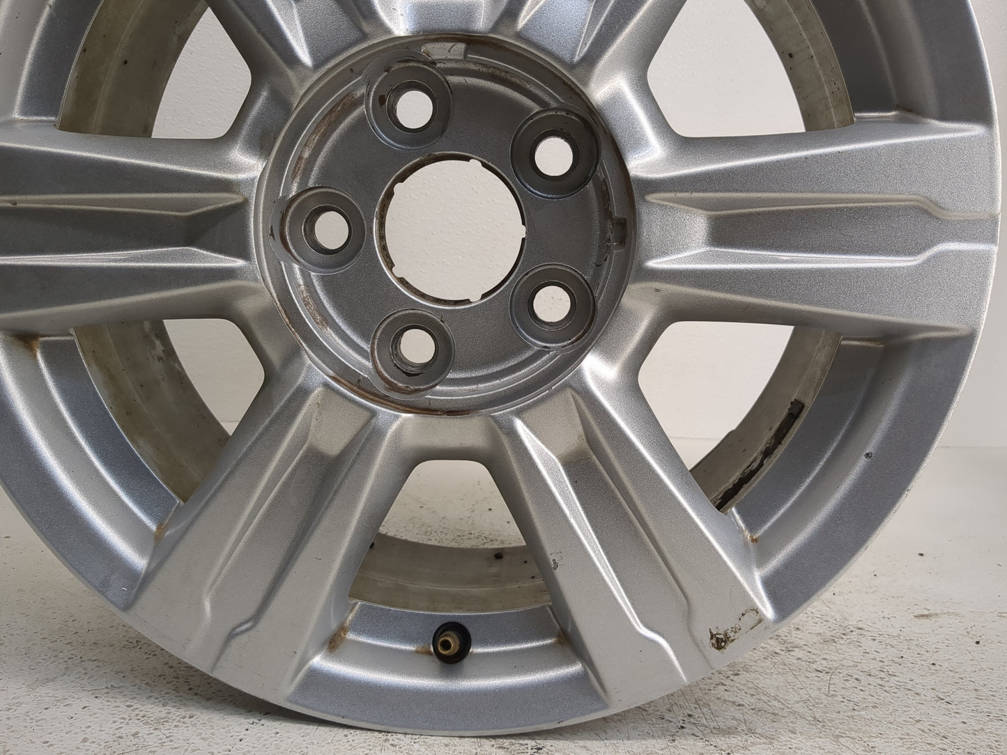 2014-2017 Gmc Terrain Oem Wheel Rim 1224427 - Oemusedautoparts1.com