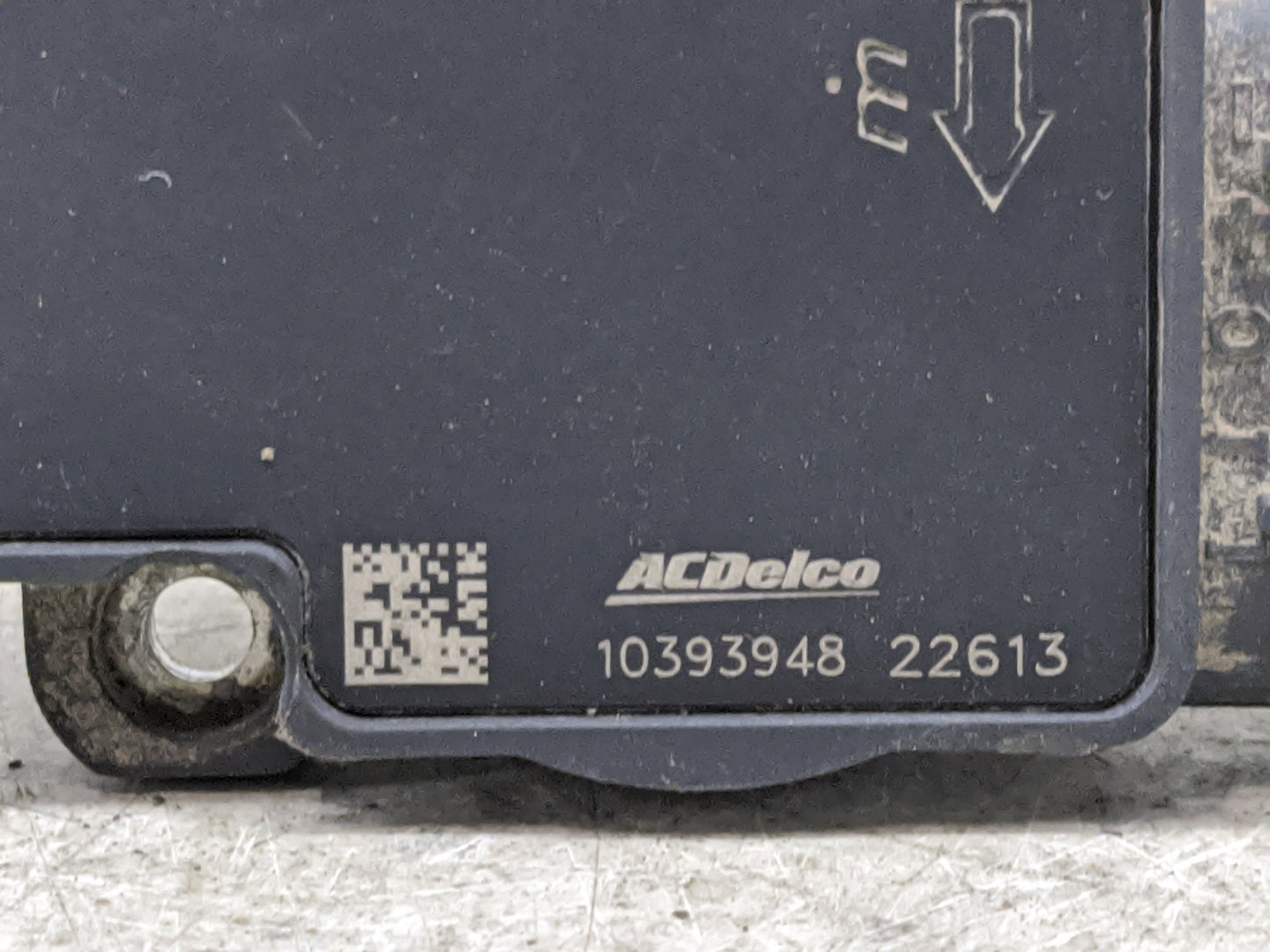 2009-2014 Gmc Yukon Mass Air Flow Meter Maf 1486295 - Oemusedautoparts1.com