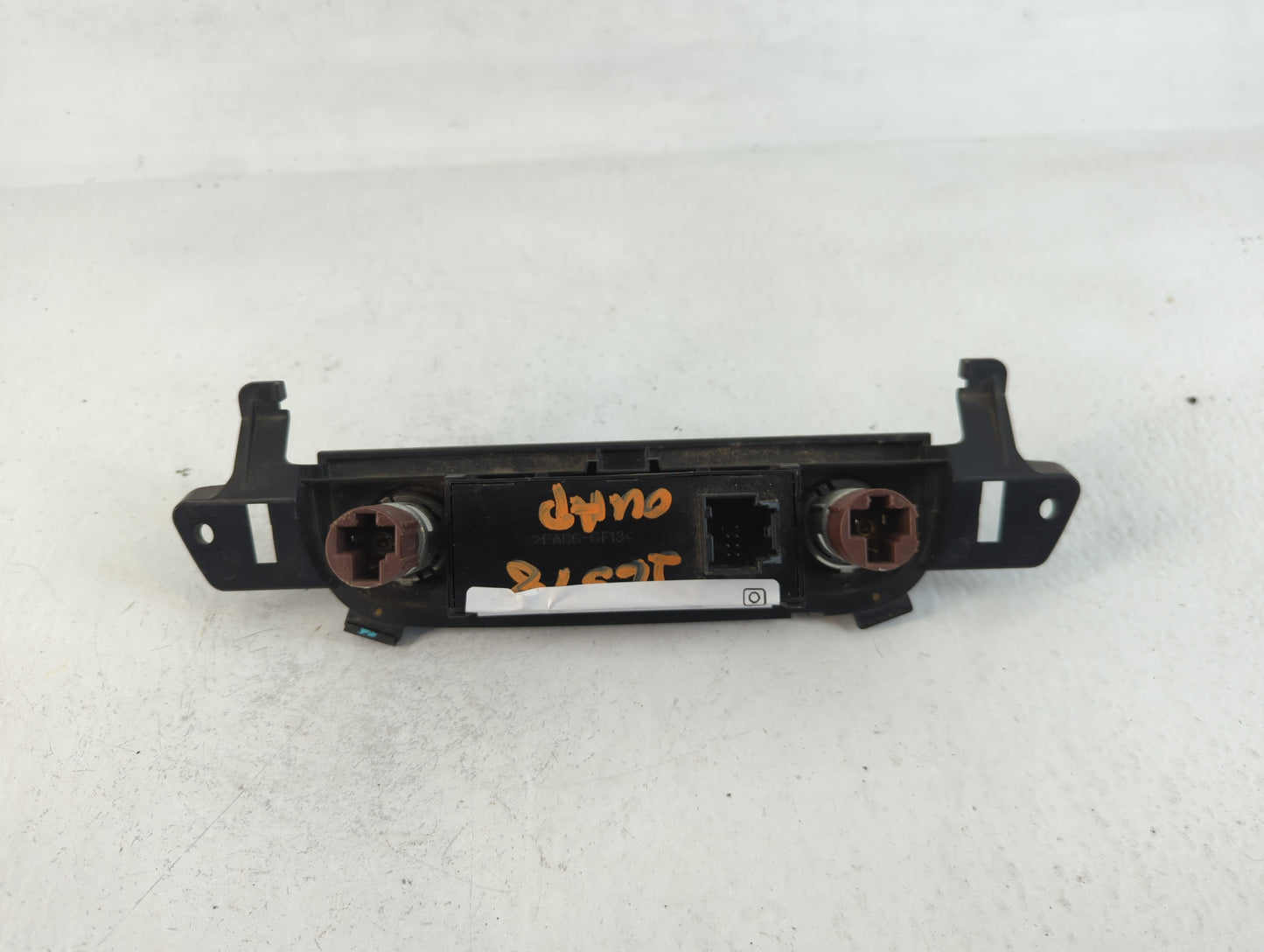 2014 Gmc Yukon Adjustable Pedals Park Assist Traction Rear Wiper Switch - Oemusedautoparts1.com