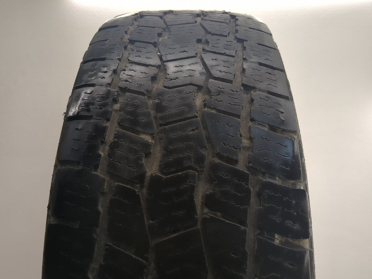 Used Tire LT265/70R17 MAXXIS BIGHORN A/T II 121R - Tread Depth 6.5/32 - Oemusedautoparts1.com