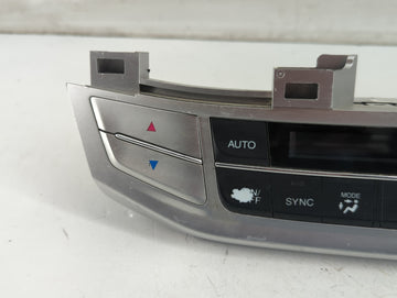 2013-2015 Honda Accord Climate Control Module Temperature AC/Heater Replacement P/N:79600T2FA611M1 Fits Fits 2013 2014 2015 OEM Used Auto Parts