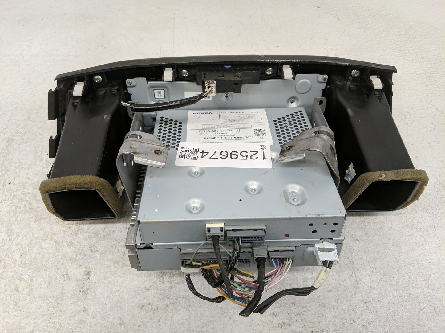 2013-2015 Honda Accord Radio AM FM Cd Player Receiver Replacement P/N:39100-T2A-A320 Fits Fits 2013 2014 2015 OEM Used Auto