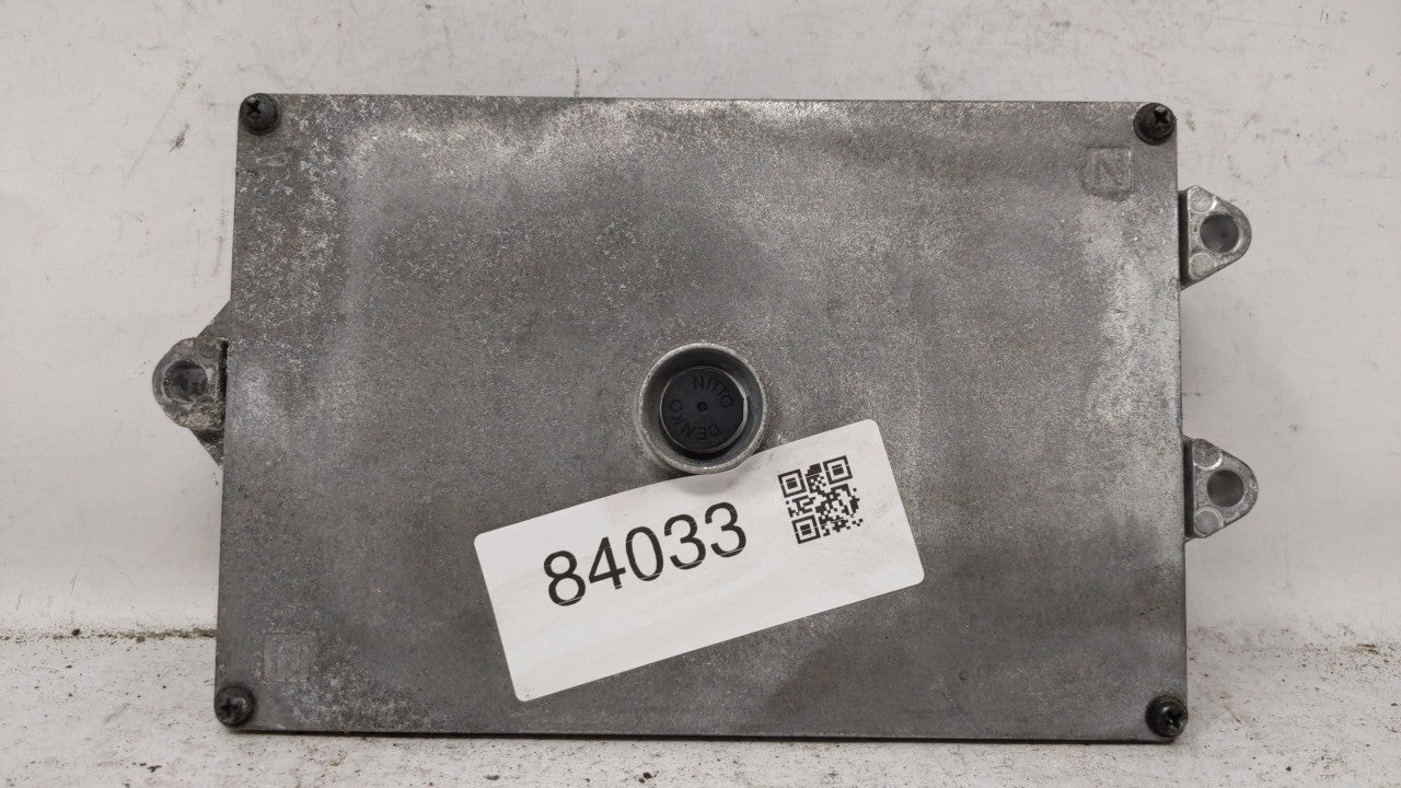 2014 Honda Accord PCM Engine Control Computer ECU ECM PCU OEM P/N:37820-5A2-B51 37820-5A2-B52 Fits OEM Used Auto Parts - Oem