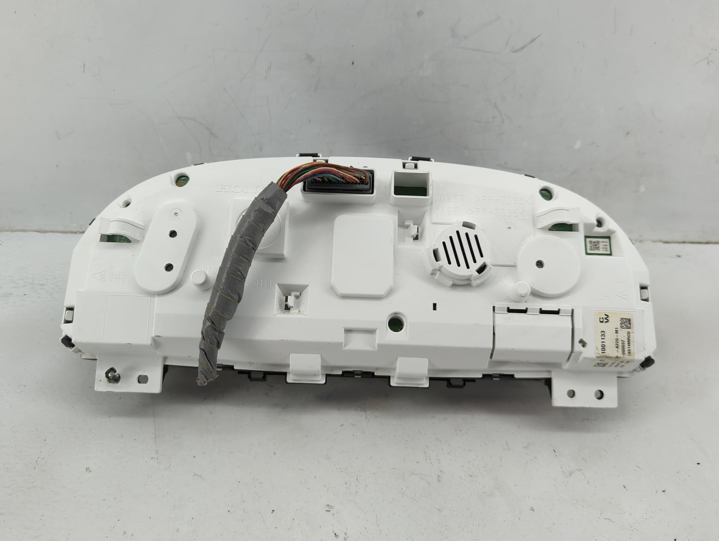 2014 Honda Accord Instrument Cluster Speedometer Gauges P/N:78100-T2F-A220-M1 Fits OEM Used Auto Parts - Oemusedautoparts1.c