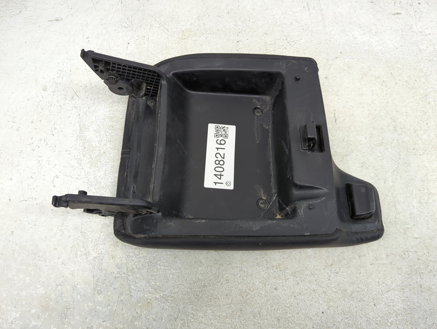 2014 Honda Accord Center Console Armrest Cover Lid Fits OEM Used Auto Parts - Oemusedautoparts1.com