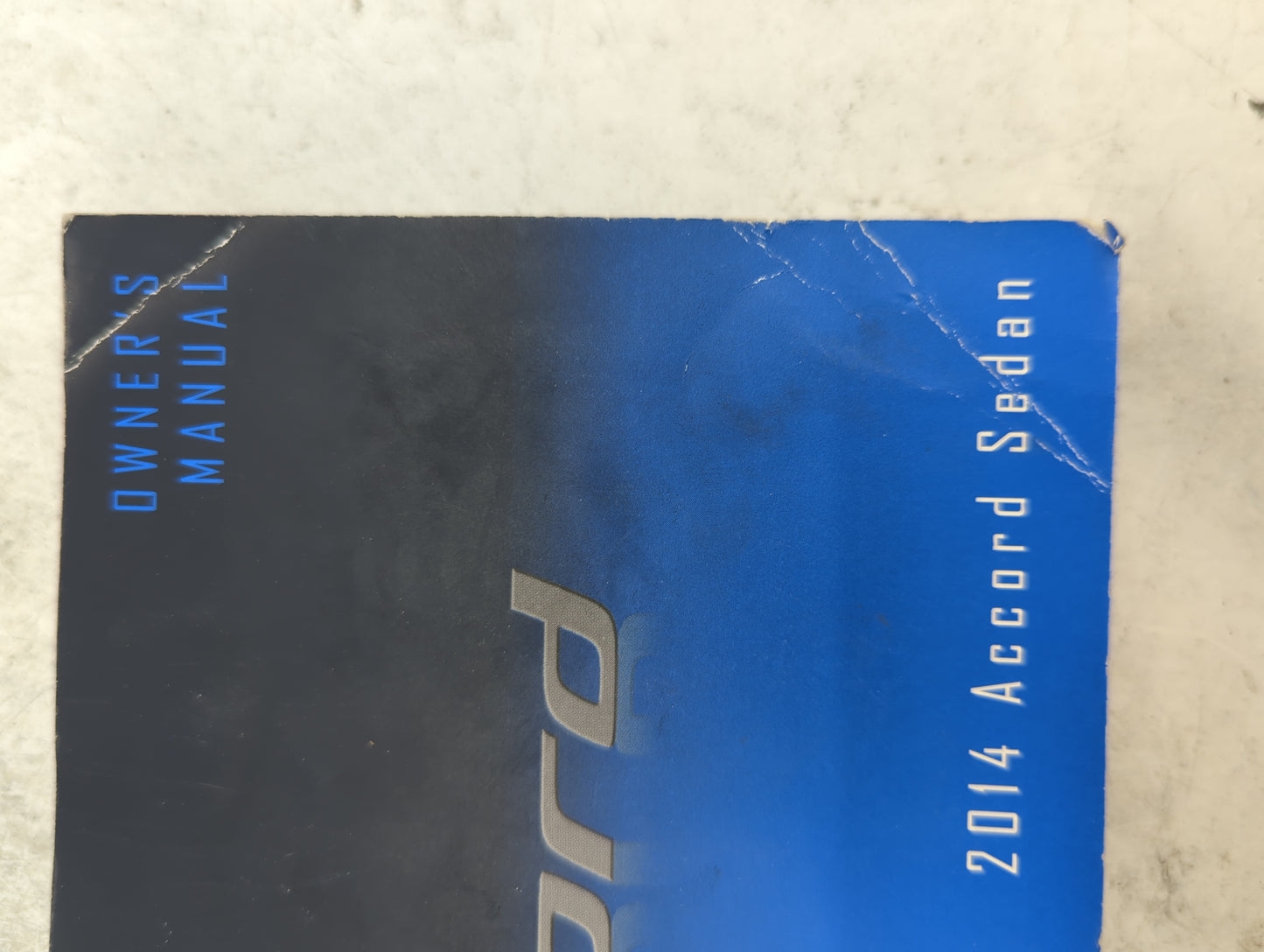 2014 Honda Accord Owners Manual Book Guide P/N:31T2A610 00X31-T2A-6100 OEM Used Auto Parts - Oemusedautoparts1.com