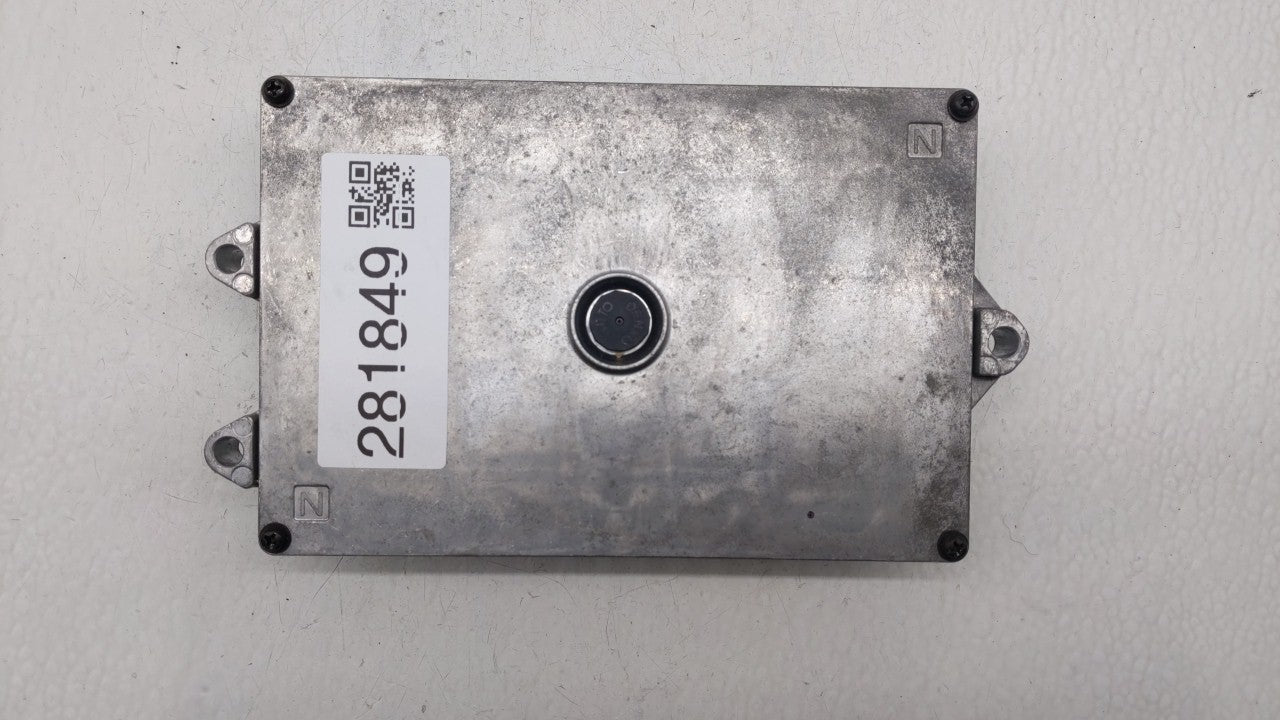2014 Honda Accord PCM Engine Control Computer ECU ECM PCU OEM P/N:37820-5A2-B52 37820-5A2-B51 Fits OEM Used Auto Parts - Oem