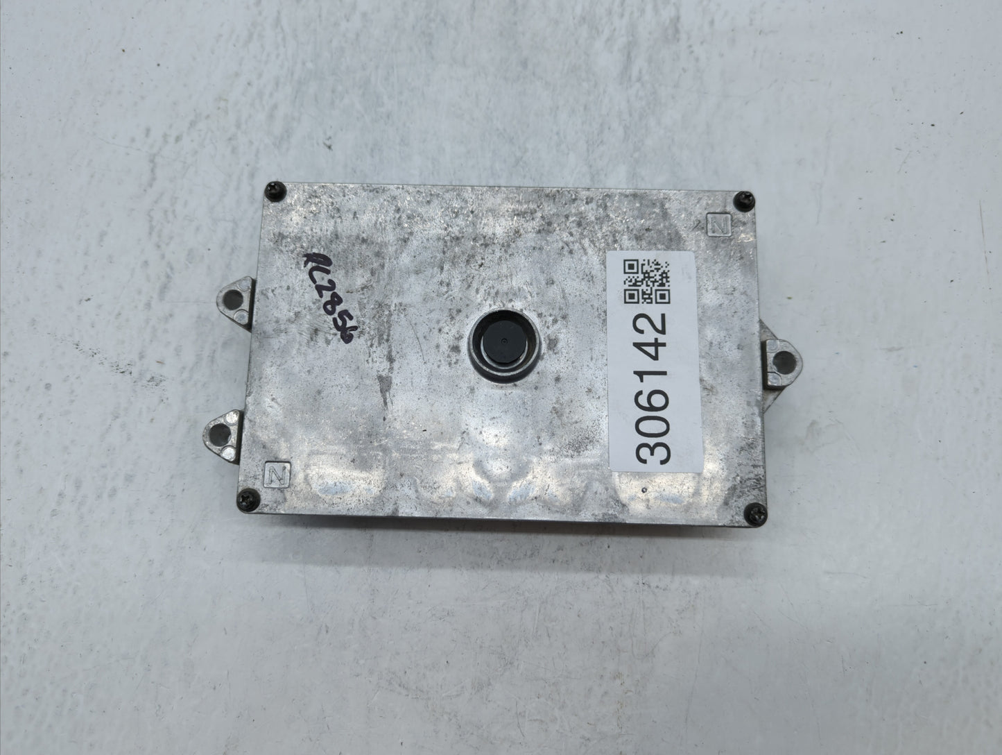 2014 Honda Accord PCM Engine Control Computer ECU ECM PCU OEM P/N:37820-5A3-L31 37820-5A3-L32 Fits OEM Used Auto Parts - Oem