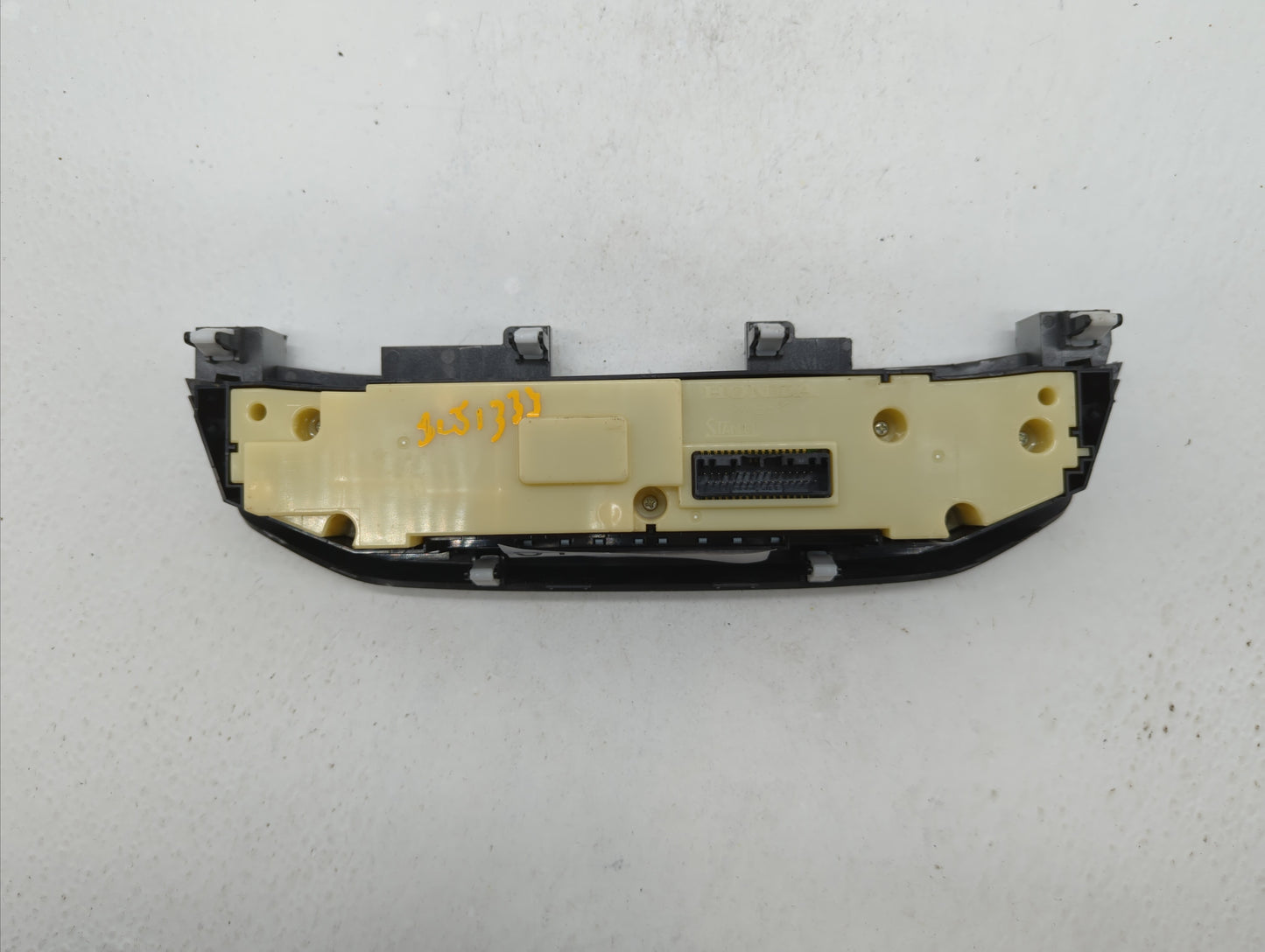2014 Honda Accord Climate Control Module Temperature AC/Heater Replacement P/N:79600-T2FA411-M1 Fits OEM Used Auto Parts - O
