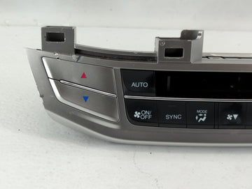 2013-2015 Honda Accord Climate Control Module Temperature AC/Heater Replacement P/N:79600T2FA611M1 Fits Fits 2013 2014 2015 OEM Used Auto Parts