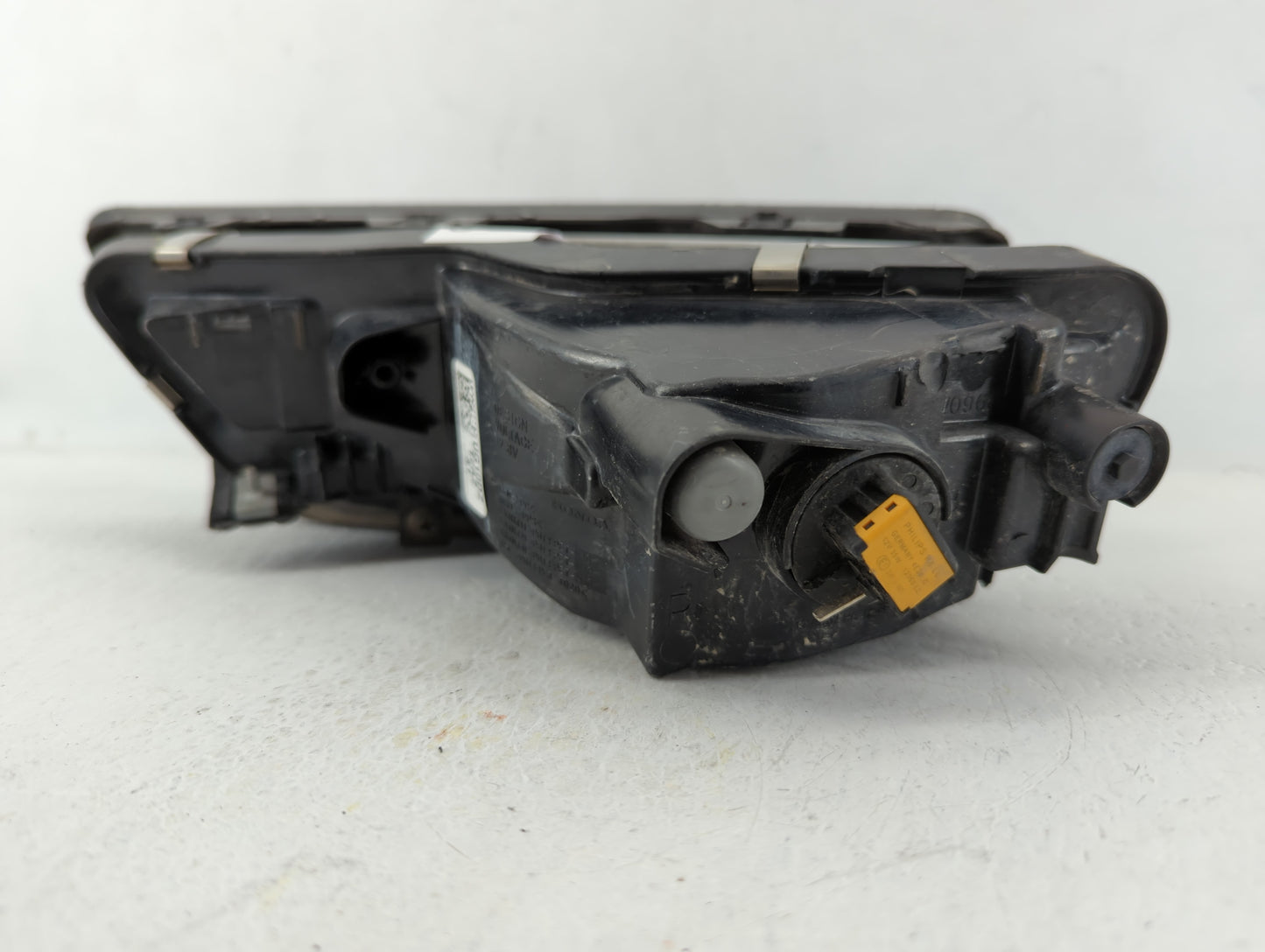 2014 Honda Accord Tail Light Assembly Passenger Right OEM P/N:UG10DZ A1 Fits OEM Used Auto Parts - Oemusedautoparts1.com