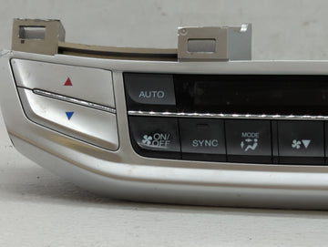 2013-2015 Honda Accord Climate Control Module Temperature AC/Heater Replacement P/N:79600T2FA611M1 Fits Fits 2013 2014 2015 OEM Used Auto Parts