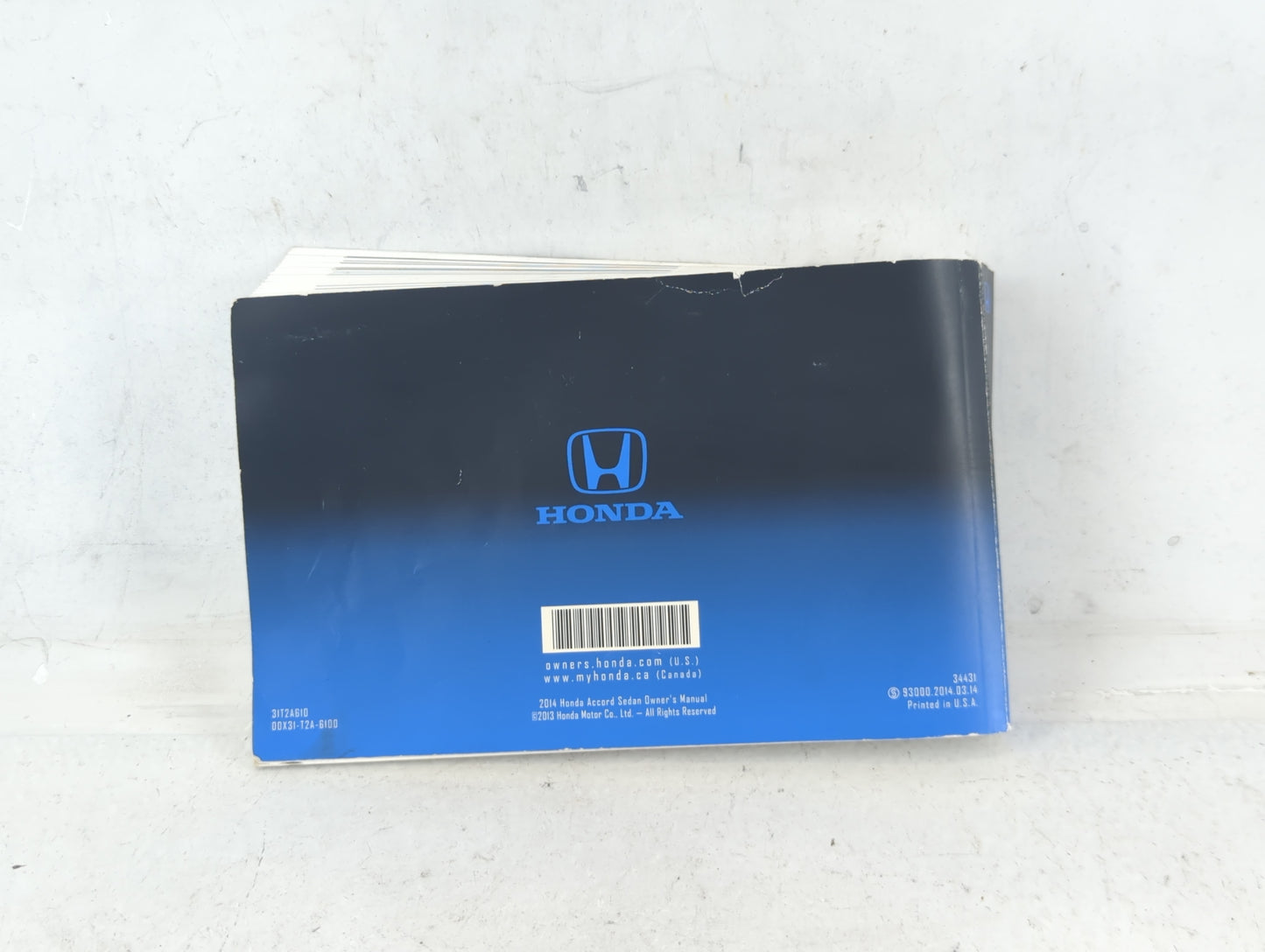 2014 Honda Accord Owners Manual Book Guide P/N:31T2A610 OEM Used Auto Parts - Oemusedautoparts1.com