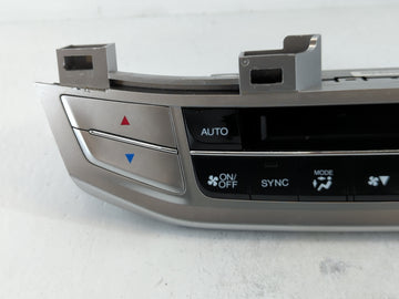2013-2015 Honda Accord Climate Control Module Temperature AC/Heater Replacement P/N:BD 79600 T2F A411 M1 Fits Fits 2013 2014 2015 OEM Used Auto Parts