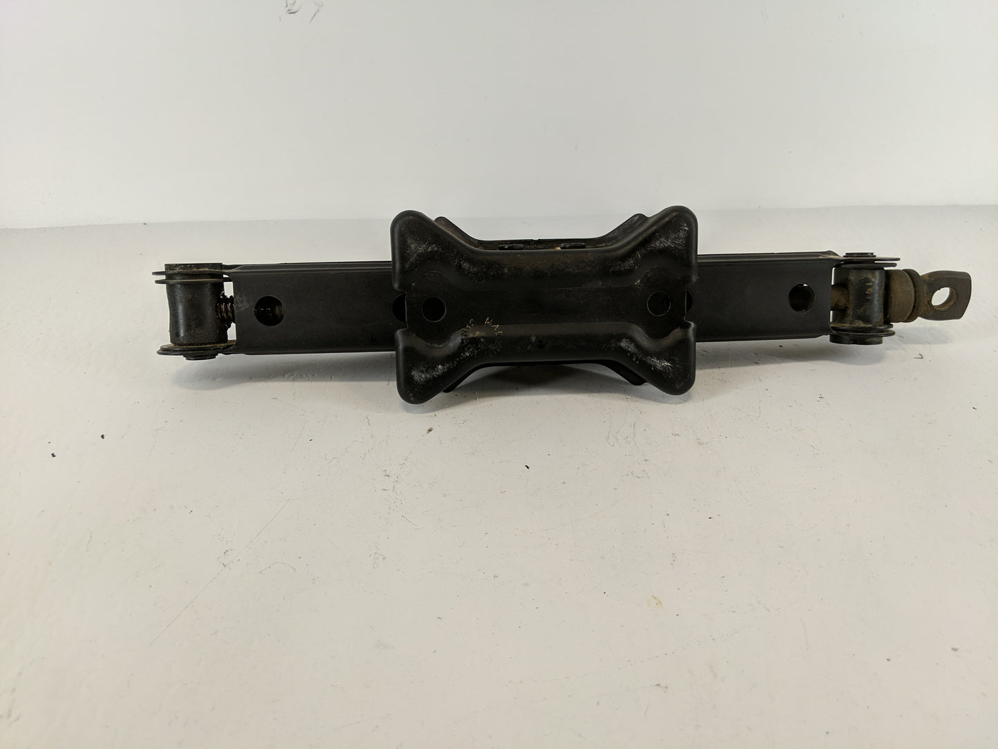 2014 Honda Civic Spare Scissor Car Jack - Oemusedautoparts1.com