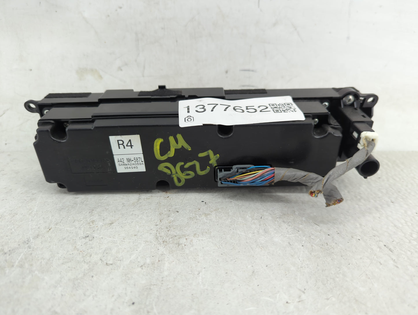 2013-2015 Honda Civic Climate Control Module Temperature AC/Heater Replacement P/N:NH-587L Fits Fits 2013 2014 2015 OEM Used