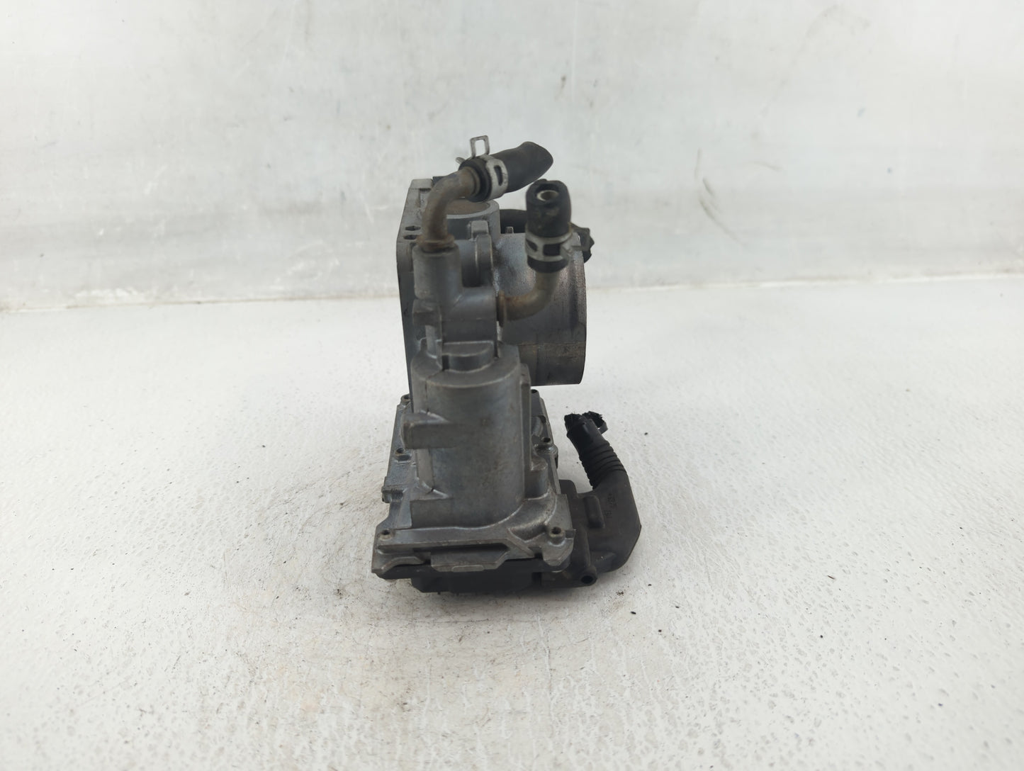 2012-2015 Honda Civic Throttle Body P/N:U22552151603 Fits Fits 2012 2013 2014 2015 2016 2017 2018 2019 2020 2021 2022 OEM Us