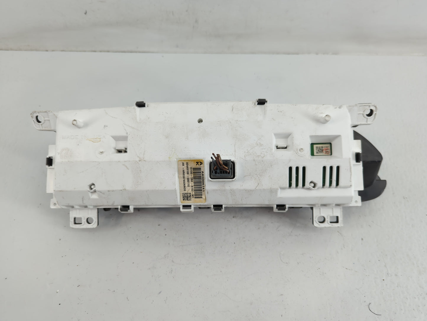 2012-2015 Honda Civic Instrument Cluster Speedometer Gauges P/N:AK0306141 78100-TR0-A132-M1 Fits Fits 2012 2013 2014 2015 OE