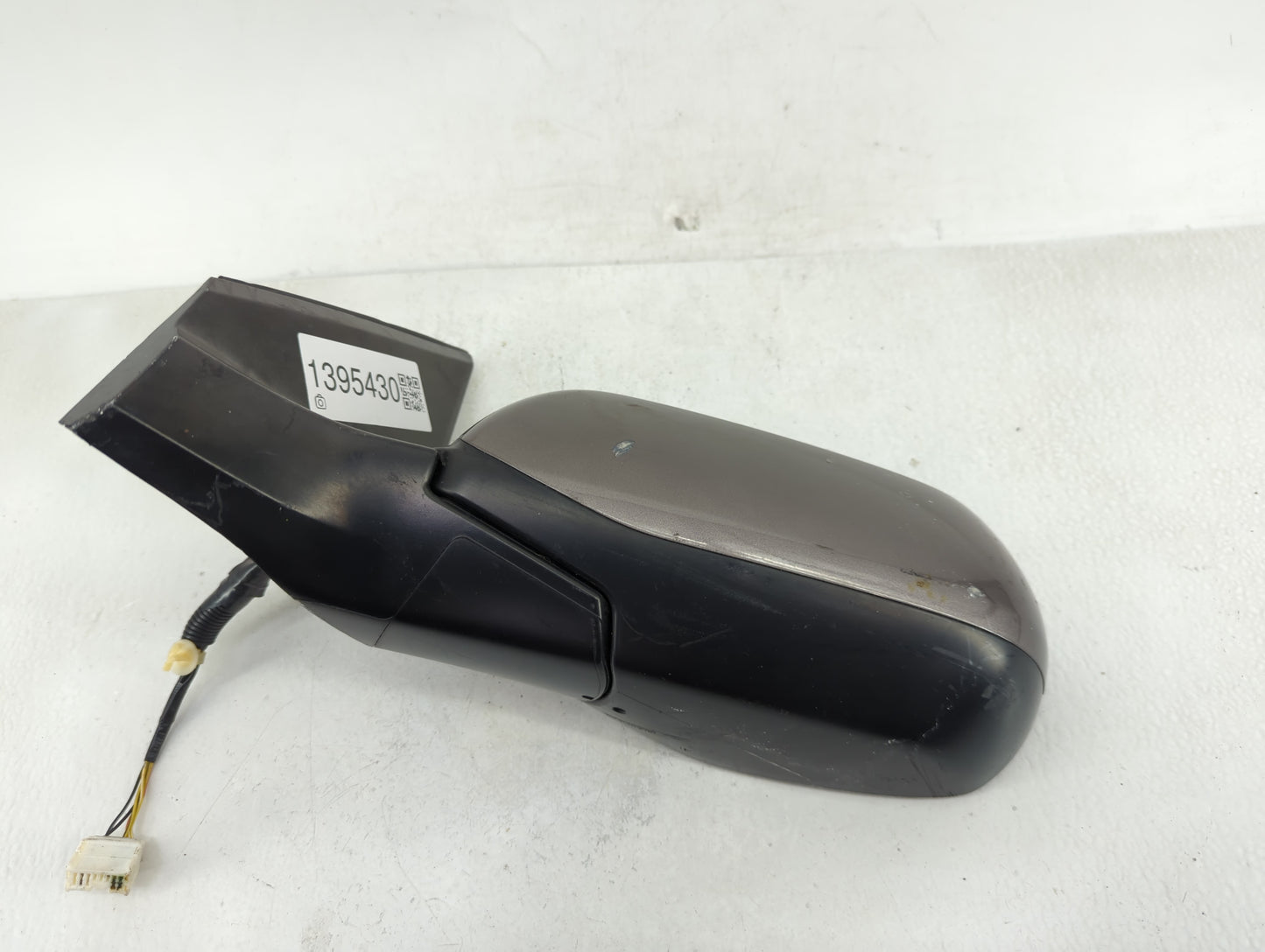 2012-2014 Honda Cr-V Driver Side View Mirror - Left Door Mirror OEM Used - Oemusedautoparts1.com