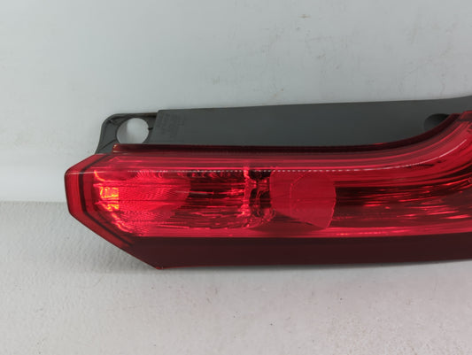 2012-2014 Honda Cr-V Tail Light Assembly Passenger Right OEM P/N:UB03DZT0AAA0 UK30CXT0AA, UP11CXT0AAA0 Fits Fits 2012 2013 2014 OEM Used Auto Parts