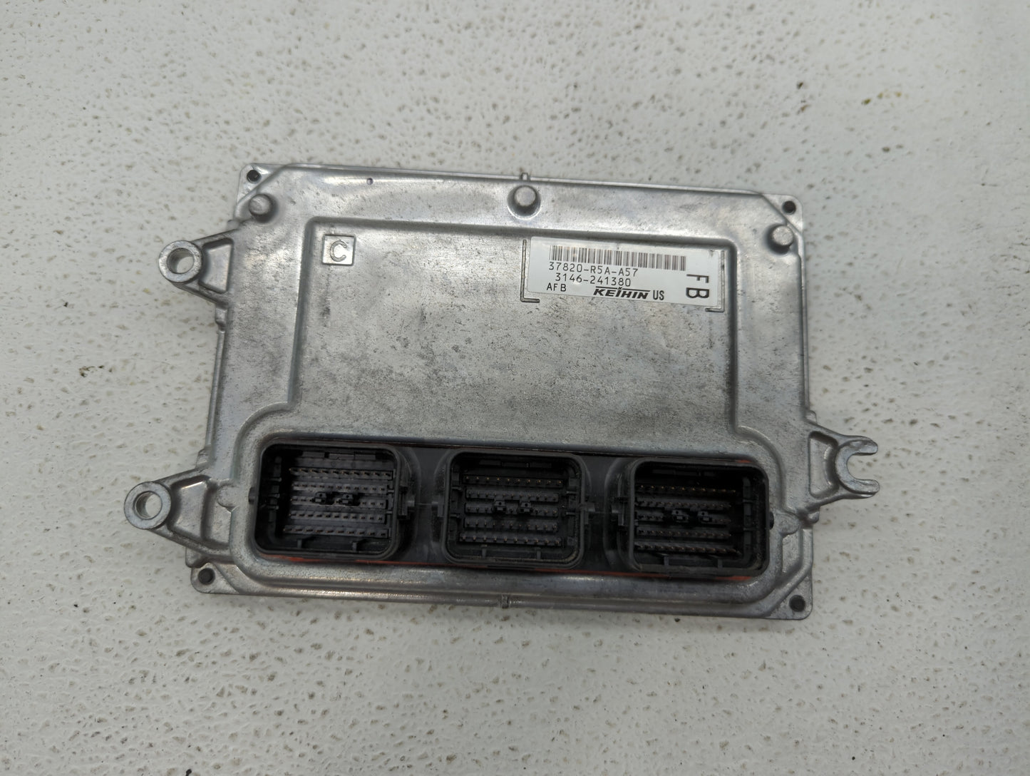 2012-2014 Honda Cr-V PCM Engine Control Computer ECU ECM PCU OEM P/N:37820-R5A-A57 37820-R5A-A55 Fits Fits 2012 2013 2014 OE