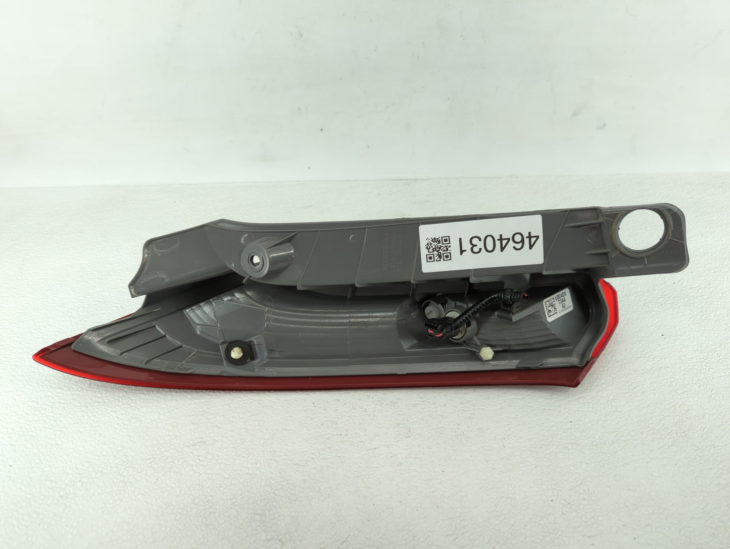 2012-2014 Honda Cr-V Tail Light Assembly Passenger Right OEM P/N:UB24DXT0AAA0 UG10DZT0AAA0, UD11CZT0AAA0 Fits Fits 2012 2013