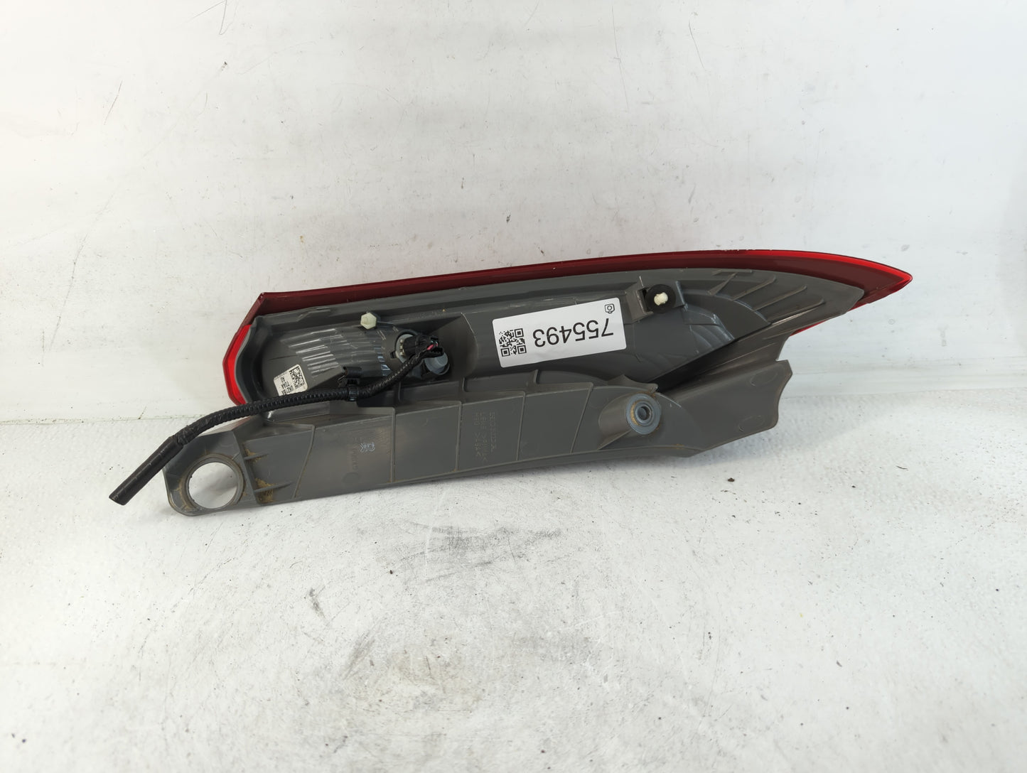 2012-2014 Honda Cr-V Tail Light Assembly Passenger Right OEM P/N:UK11DZT0AA0A Fits Fits 2012 2013 2014 OEM Used Auto Parts -