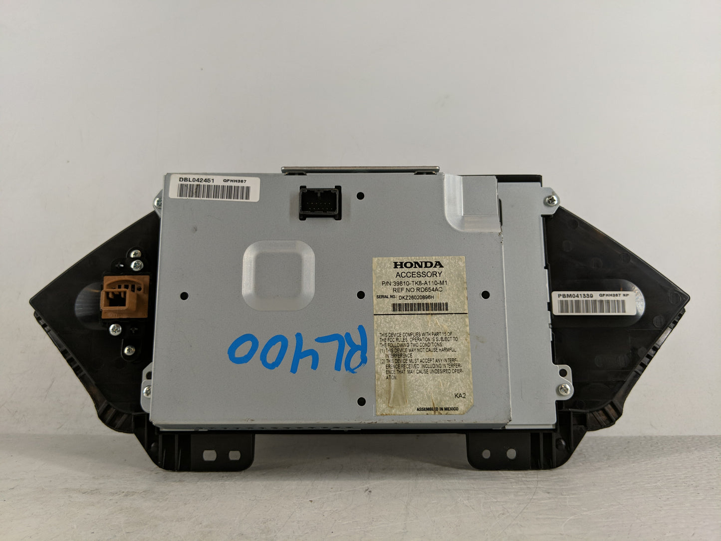 2014 Honda Odyssey Radio AM FM Cd Player Receiver Replacement P/N:PBM041339 Fits OEM Used Auto Parts - Oemusedautoparts1.com
