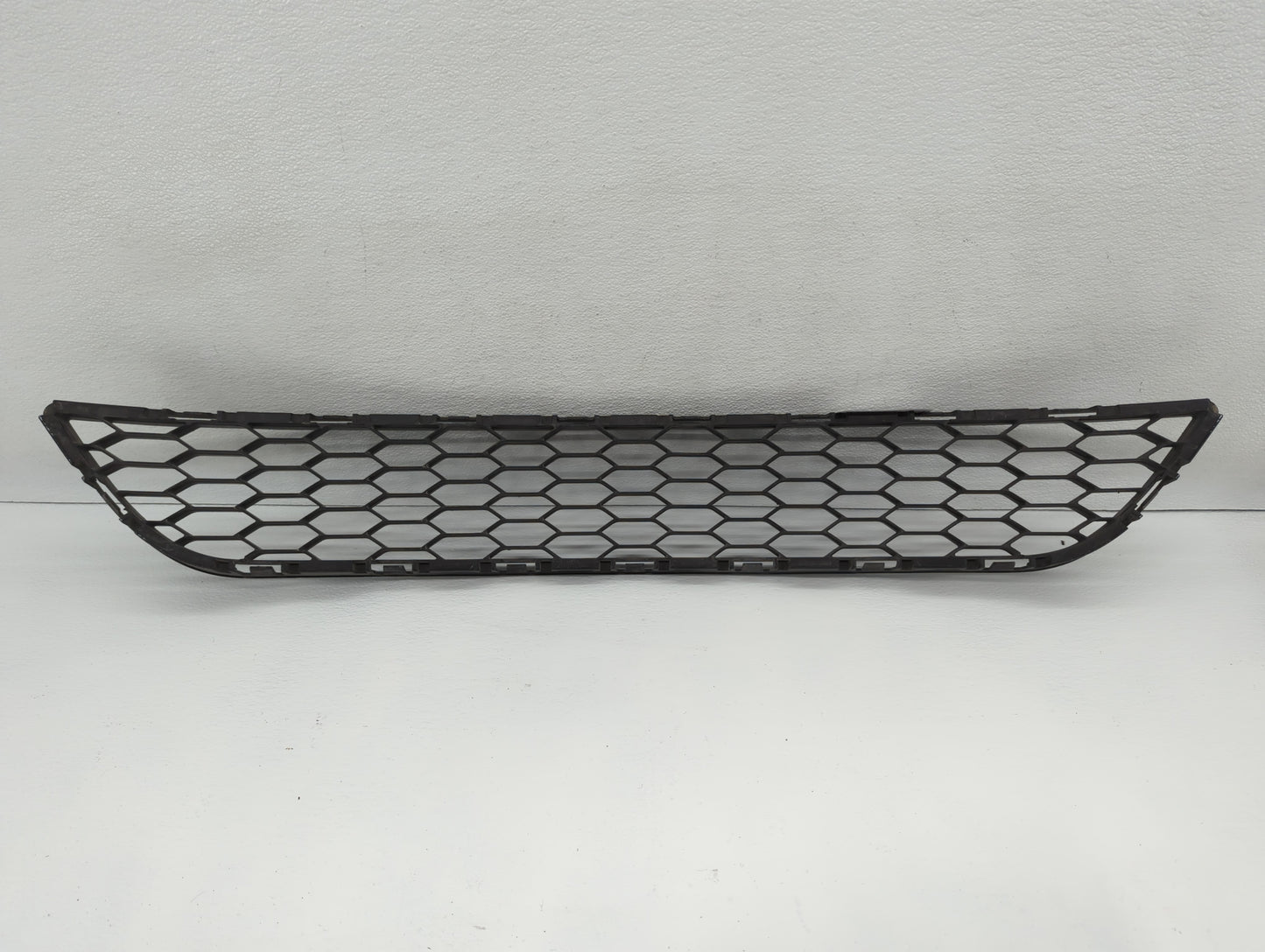 2014 Honda Odyssey Front Bumper Grille Cover - Oemusedautoparts1.com