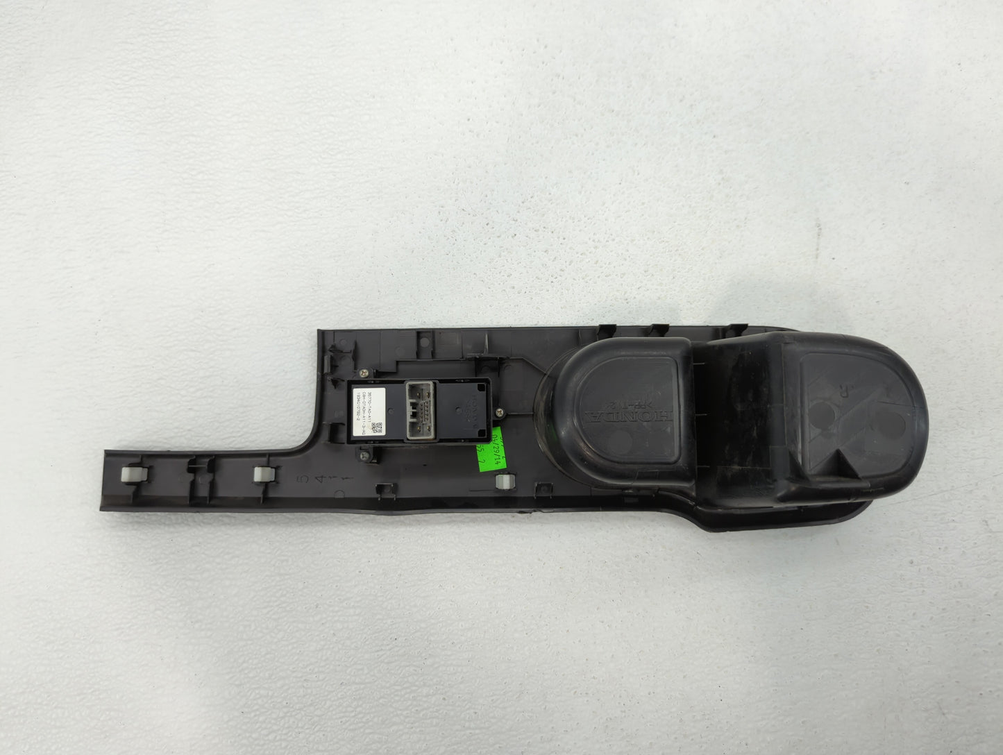 2014 Honda Pilot Master Power Window Switch Replacement Driver Side Left P/N:35770-TA0-A11 Fits OEM Used Auto Parts - Oemuse