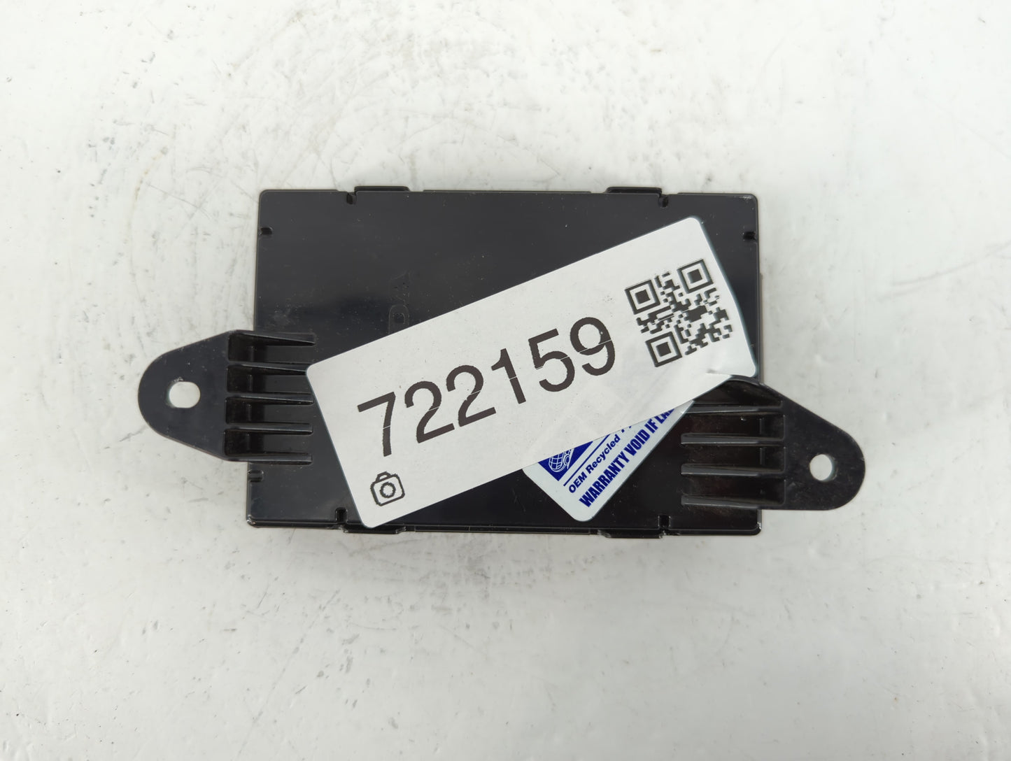 2014 Honda Pilot Chassis Control Module Ccm Bcm Body Control - Oemusedautoparts1.com
