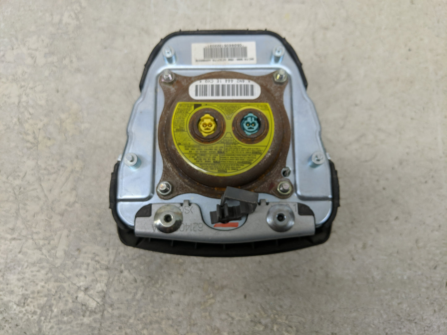 2014 Hyundai Accent Air Bag Driver Left Steering Wheel Mounted P/N:56900-1R500 Fits OEM Used Auto Parts - Oemusedautoparts1.