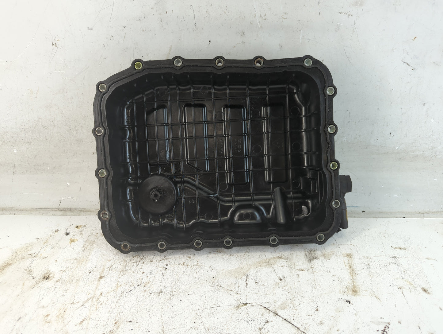 2012-2019 Hyundai Accent Engine Oil Pan Fits Fits 2010 2011 2012 2013 2014 2015 2016 2017 2018 2019 OEM Used Auto Parts - Oe