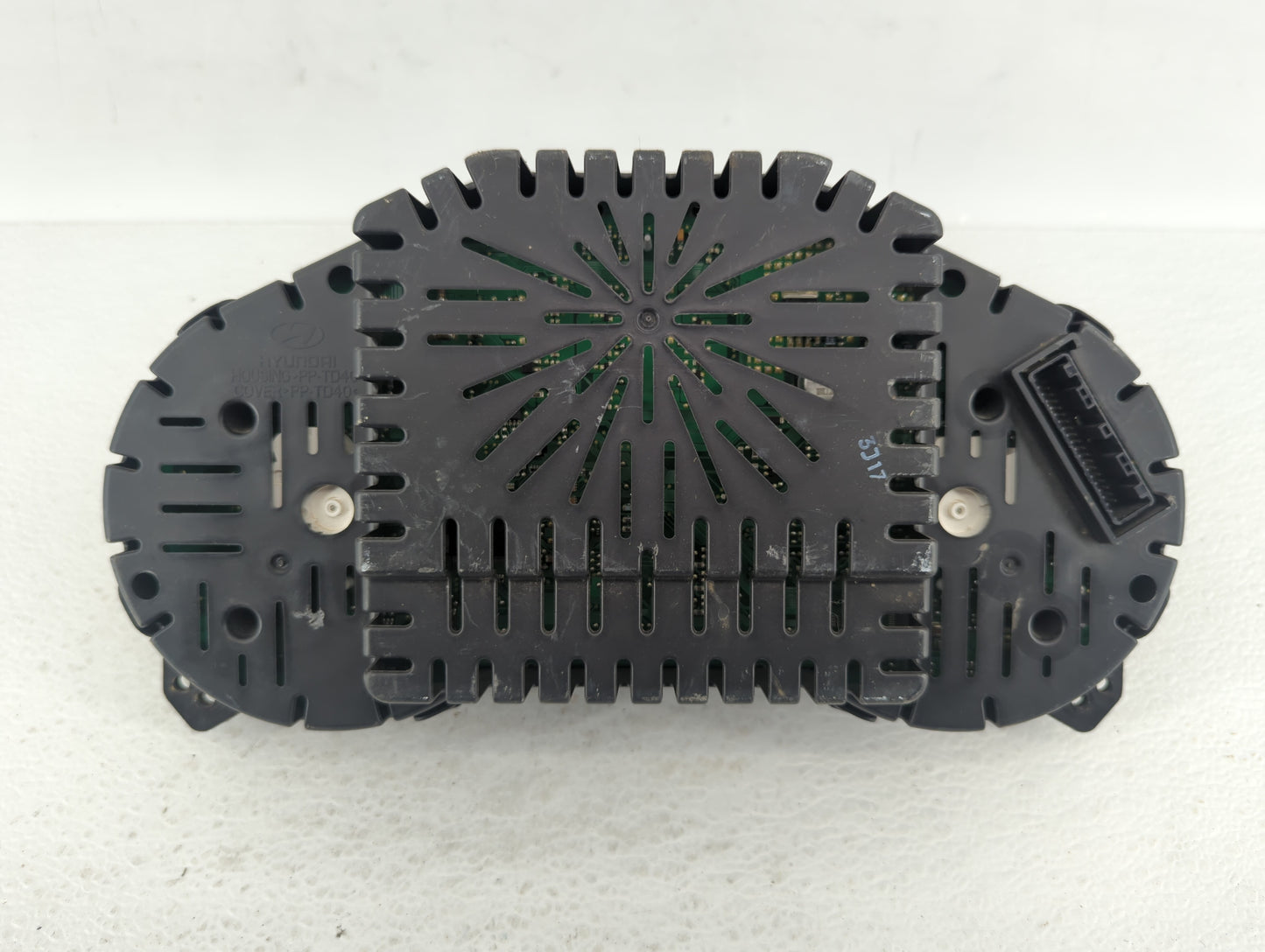 2014 Hyundai Azera Instrument Cluster Speedometer Gauges P/N:94001-3V110 Fits OEM Used Auto Parts - Oemusedautoparts1.com