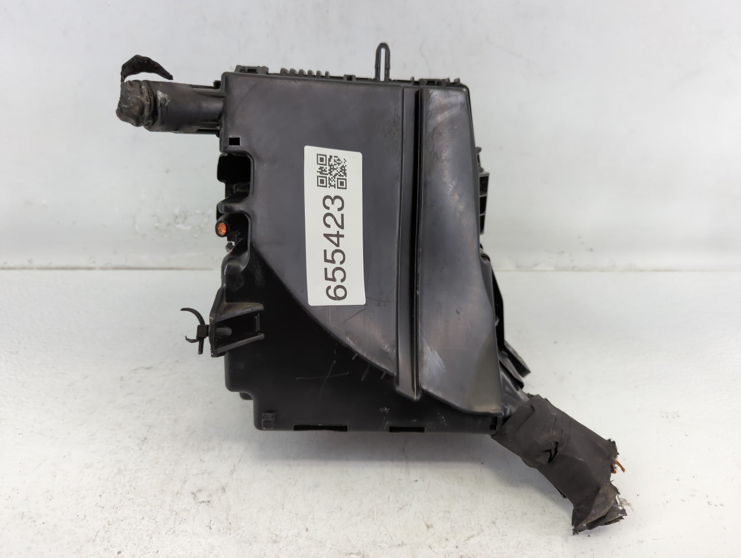 2014 Hyundai Azera Fusebox Fuse Box Panel Relay Module P/N:91208-3V010 1402140365 Fits OEM Used Auto Parts - Oemusedautopart