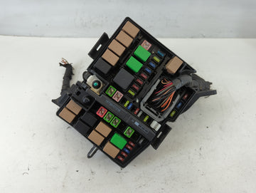 2014 Hyundai Azera Fusebox Fuse Box Panel Relay Module P/N:91950-2T810 Fits OEM Used Auto Parts
