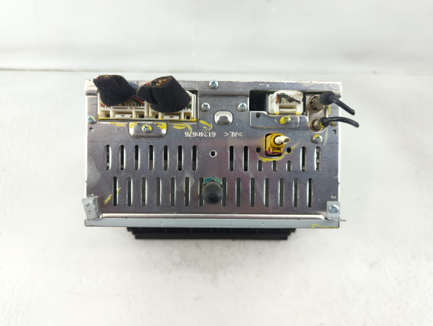 2012-2014 Hyundai Azera Radio AM FM Cd Player Receiver Replacement P/N:96170-3V8004X Fits Fits 2012 2013 2014 OEM Used Auto