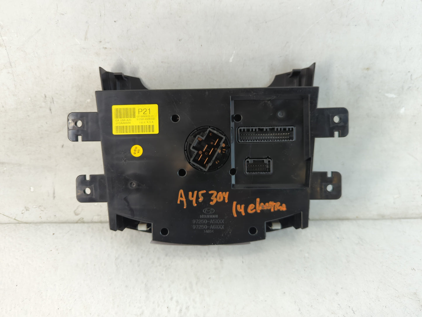 2013-2017 Hyundai Elantra Climate Control Module Temperature AC/Heater Replacement P/N:97250-A5201GU Fits OEM Used Auto Part