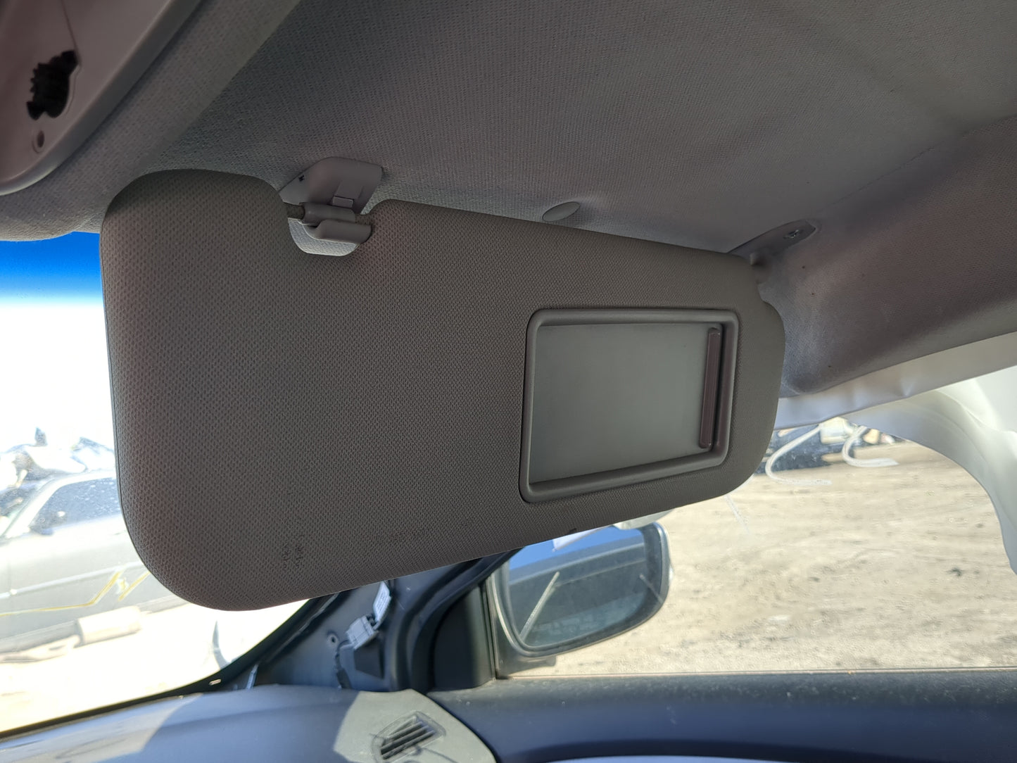 2014-2016 Hyundai Elantra Sun Visor Shade Replacement Passenger Right Mirror Fits Fits 2014 2015 2016 OEM Used Auto Parts -